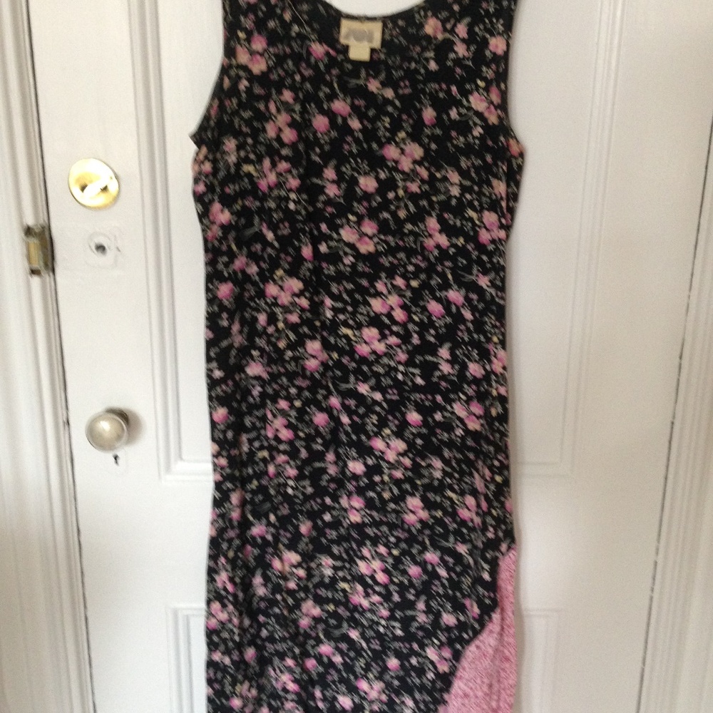 Sleeveless Summer Dress